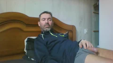 Snapshot of tonio1972 chatting on November 29, 2025, 11:35 am tonio1972 online show from November 29, 2025, 11:35 am