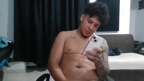 Snapshot of tony19c chatting on March 10, 2025, 8:48 am toni online show from March 10, 2025, 8:48 am