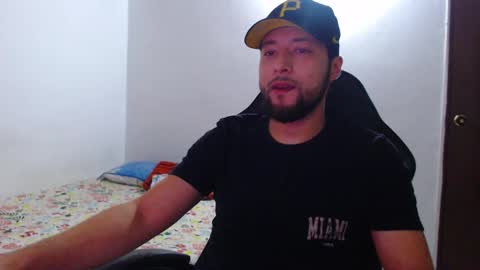 Snapshot of tony__ribas chatting on January 16, 2026, 12:25 am Tony Ribas. online show from January 16, 2026, 12:25 am