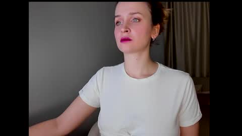 Snapshot of tony_and_alice chatting on February 10, 2025, 9:58 pm Tony and Alice online show from February 10, 2025, 9:58 pm