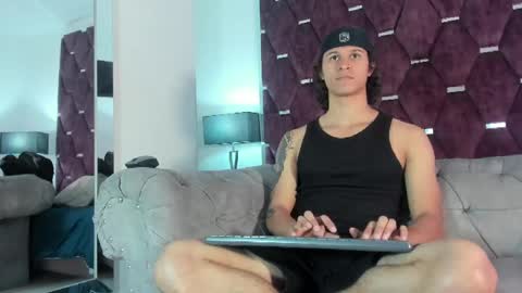 Tony Benedetti online show from May 4, 2026, 8:49 pm