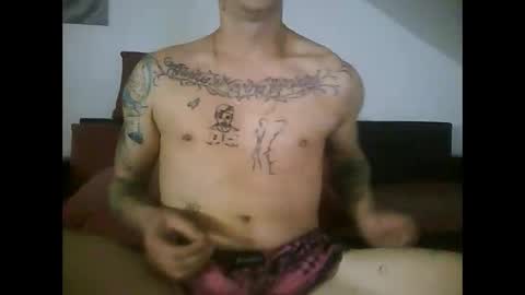 Snapshot of tonystrawberry chatting on October 5, 2025, 12:53 am tonystrawberry online show from October 5, 2025, 12:53 am