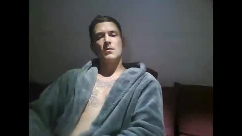 Snapshot of tonystrawberry chatting on December 20, 2025, 6:37 pm tonystrawberry online show from December 20, 2025, 6:37 pm