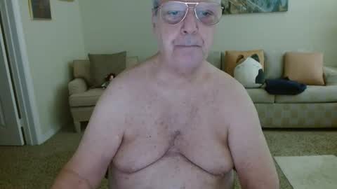 Snapshot of tonysview12000 chatting on April 6, 2026, 7:48 pm tonysview12000 online show from April 6, 2026, 7:48 pm