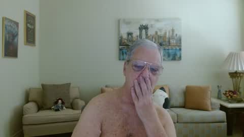 Snapshot of tonysview12000 chatting on July 8, 2026, 10:14 pm tonysview12000 online show from July 8, 2026, 10:14 pm