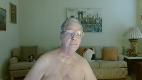 Snapshot of tonysview12000 chatting on July 31, 2026, 1:05 am tonysview12000 online show from July 31, 2026, 1:05 am