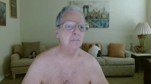 Snapshot of tonysview12000 chatting on August 2, 2026, 12:20 am tonysview12000 online show from August 2, 2026, 12:20 am