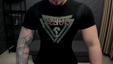 Snapshot of tonywilcoxx chatting on December 27, 2024, 6:57 am TonyWilcox online show from December 27, 2024, 6:57 am