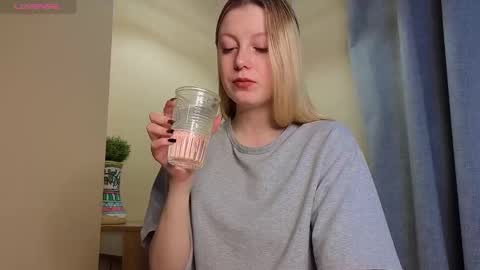 Snapshot of too_cute_blonde_girl chatting on March 7, 2025, 3:08 am Hey hey Im Megan Pvt open. Im very glad to see you here online show from March 7, 2025, 3:08 am