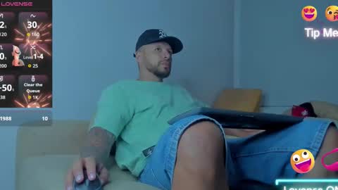 Snapshot of toonnydee chatting on March 14, 2026, 4:07 am Tony Dee online show from March 14, 2026, 4:07 am