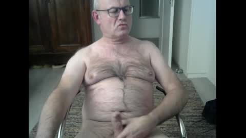 Snapshot of tooohard chatting on January 21, 2025, 5:41 pm Alex online show from January 21, 2025, 5:41 pm