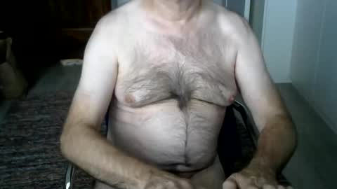 Snapshot of tooohard chatting on October 20, 2025, 8:59 am Alex online show from October 20, 2025, 8:59 am