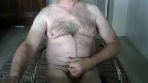 Snapshot of tooohard chatting on May 4, 2026, 9:05 am Alex online show from May 4, 2026, 9:05 am
