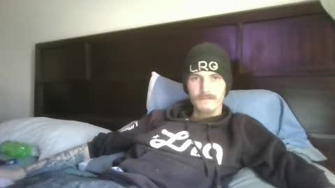 Snapshot of tootall803 chatting on December 2, 2024, 3:47 pm TooTall803 online show from December 2, 2024, 3:47 pm