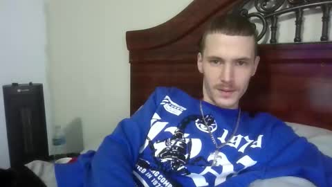 Snapshot of tootall803 chatting on January 17, 2026, 7:17 pm TooTall803 online show from January 17, 2026, 7:17 pm