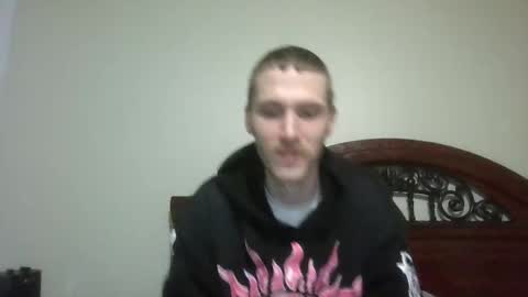 Snapshot of tootall803 chatting on February 5, 2026, 3:33 am TooTall803 online show from February 5, 2026, 3:33 am