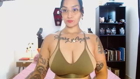 toothyy online show from March 10, 2025, 11:53 am