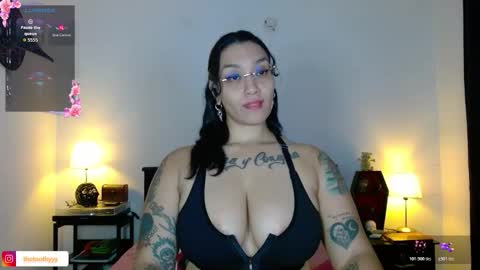 toothyy online show from November 30, 2025, 2:04 am