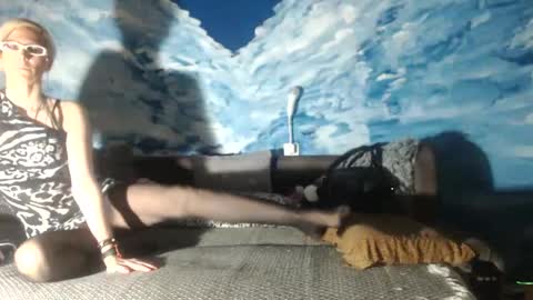 Snapshot of topdrivers chatting on January 28, 2025, 7:00 pm Tara J online show from January 28, 2025, 7:00 pm