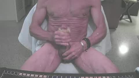 Snapshot of topfortwinks chatting on November 20, 2025, 12:11 am topfortwinks online show from November 20, 2025, 12:11 am