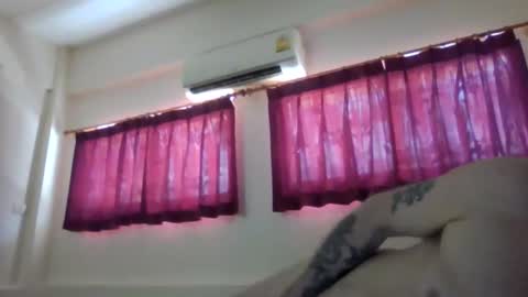 Snapshot of topfoxs30 chatting on December 31, 2024, 6:37 am topfoxs30 online show from December 31, 2024, 6:37 am