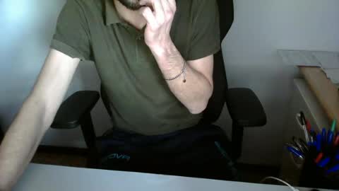 Snapshot of topg84 chatting on May 18, 2026, 4:13 pm Topg84 online show from May 18, 2026, 4:13 pm