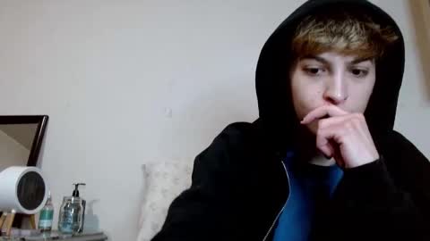 Snapshot of topzaddy chatting on March 3, 2026, 11:21 pm TopZaddy online show from March 3, 2026, 11:21 pm