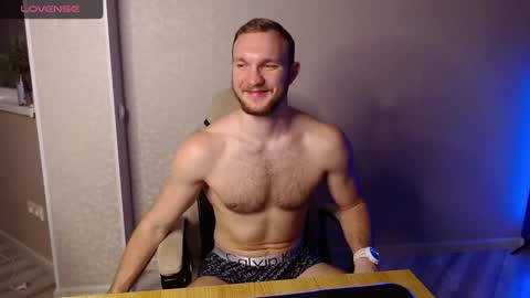 Glebaty online show from March 8, 2025, 8:57 pm