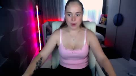 Snapshot of tori_blond chatting on July 8, 2026, 5:12 am tori_blond online show from July 8, 2026, 5:12 am