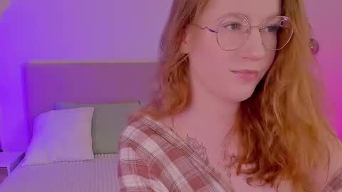 Tori online show from February 16, 2025, 9:59 am