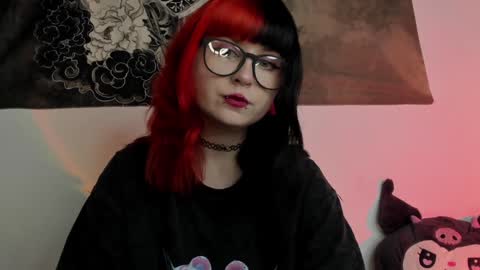 Snapshot of toriayun0 chatting on February 3, 2025, 11:15 pm your personal gothic girl check it online show from February 3, 2025, 11:15 pm