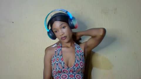Snapshot of toriebauers chatting on May 28, 2026, 3:53 pm Aria online show from May 28, 2026, 3:53 pm