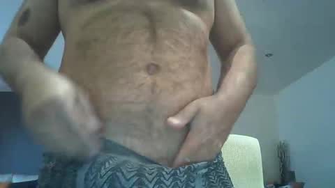 Snapshot of tork83 chatting on November 21, 2025, 1:32 pm Tork 83 online show from November 21, 2025, 1:32 pm