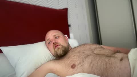 tornvaldv online show from June 3, 2026, 1:46 pm