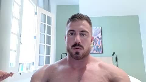 Snapshot of toro_arrapato chatting on December 22, 2025, 3:53 pm toro_arrapato online show from December 22, 2025, 3:53 pm