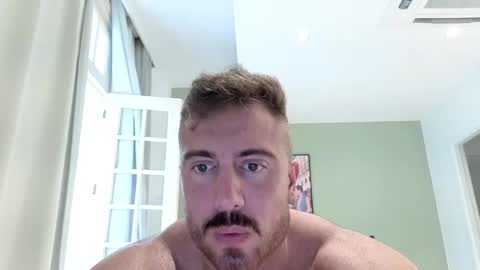 Snapshot of toro_arrapato chatting on January 8, 2026, 4:53 pm toro_arrapato online show from January 8, 2026, 4:53 pm