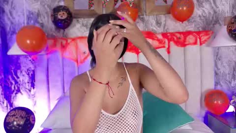 Ana Maria  online show from October 21, 2025, 11:44 am