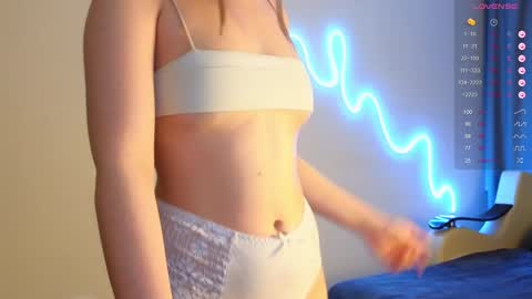 Toshi online show from December 16, 2024, 1:11 pm