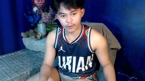 Snapshot of toshirokunn chatting on October 10, 2025, 4:28 pm Toshiro online show from October 10, 2025, 4:28 pm