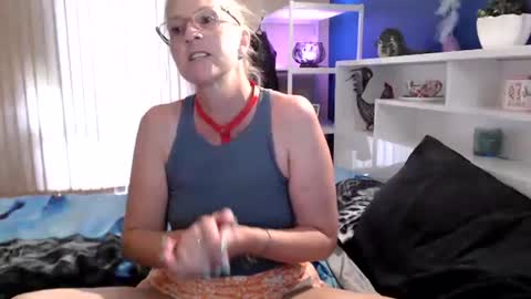 Milly online show from January 28, 2025, 11:17 pm