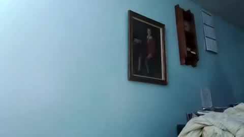 Snapshot of totallyawesome_65 chatting on January 15, 2026, 2:21 pm totallyawesome_65 online show from January 15, 2026, 2:21 pm