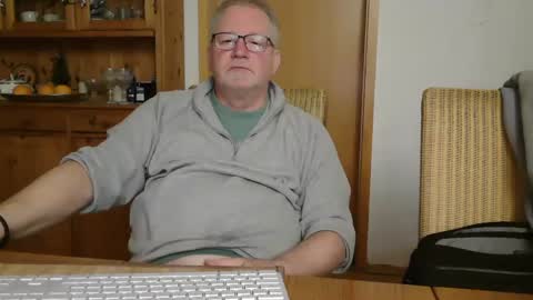 Snapshot of toto758 chatting on January 1, 2025, 3:14 pm toto758 online show from January 1, 2025, 3:14 pm