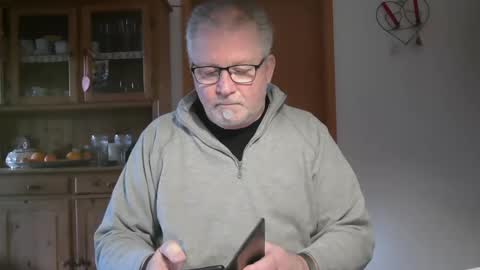 Snapshot of toto758 chatting on January 22, 2025, 11:45 am toto758 online show from January 22, 2025, 11:45 am