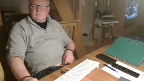 Snapshot of toto758 chatting on March 5, 2025, 7:27 pm toto758 online show from March 5, 2025, 7:27 pm