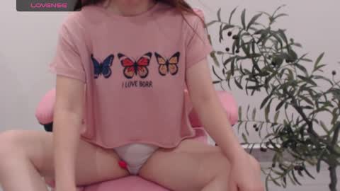 Angelina online show from September 11, 2025, 4:23 am