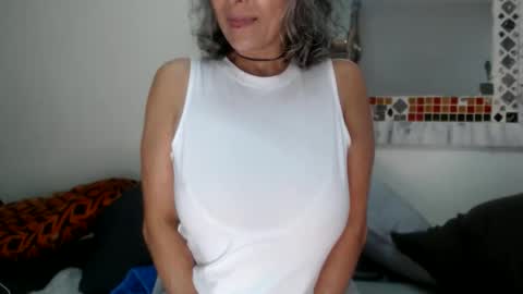 TotyPink online show from June 11, 2026, 3:43 pm