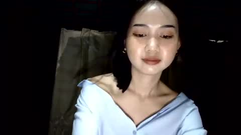 Snapshot of touch_by_touch chatting on October 28, 2025, 4:27 am touch_by_touch online show from October 28, 2025, 4:27 am