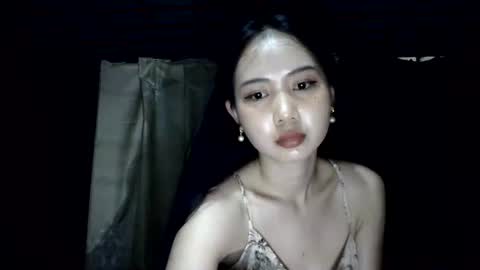 Snapshot of touch_by_touch chatting on November 28, 2025, 5:10 am touch_by_touch online show from November 28, 2025, 5:10 am