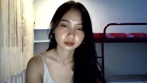 Snapshot of touch_by_touch chatting on December 18, 2025, 10:54 am touch_by_touch online show from December 18, 2025, 10:54 am