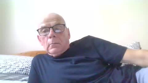 Snapshot of touche5656607203 chatting on November 3, 2025, 2:18 pm touche5656607203 online show from November 3, 2025, 2:18 pm